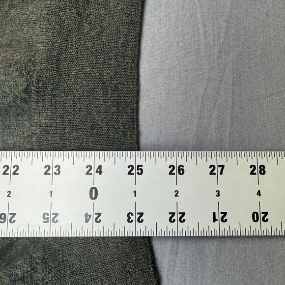 Vtg Neiman Marcus 100% Merino Wool Sweater Mens Large Green Mock Neck Italy Made - Picture 6 of 6